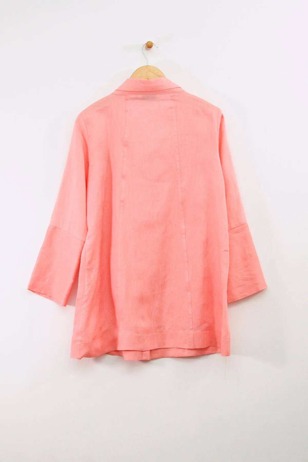 28" Tie Collar Button-Up Shirt